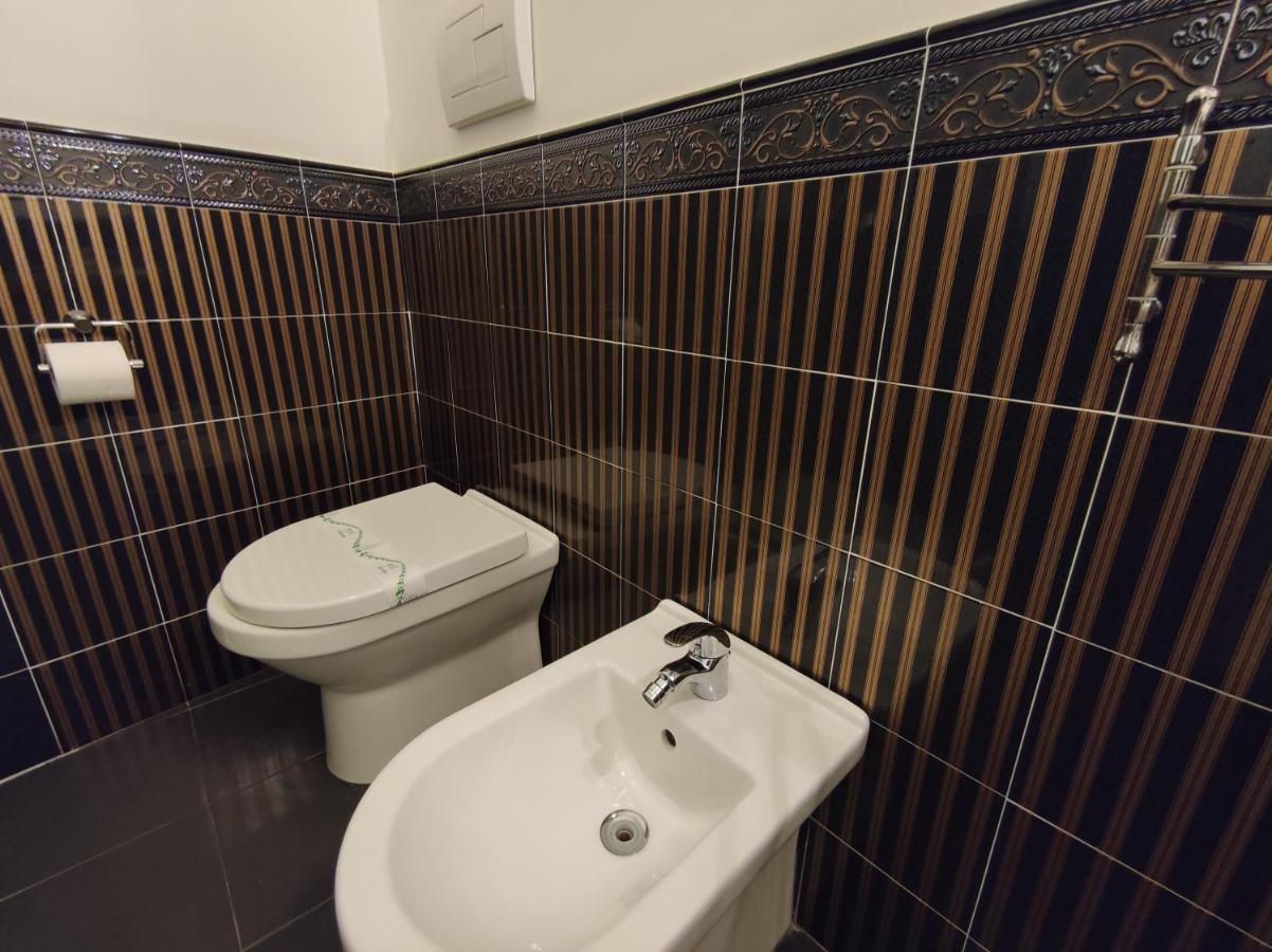 Sami Rooms - Teatro A 400 Mt - Ortigia A 1500 Mt - Syracuse Екстер'єр фото