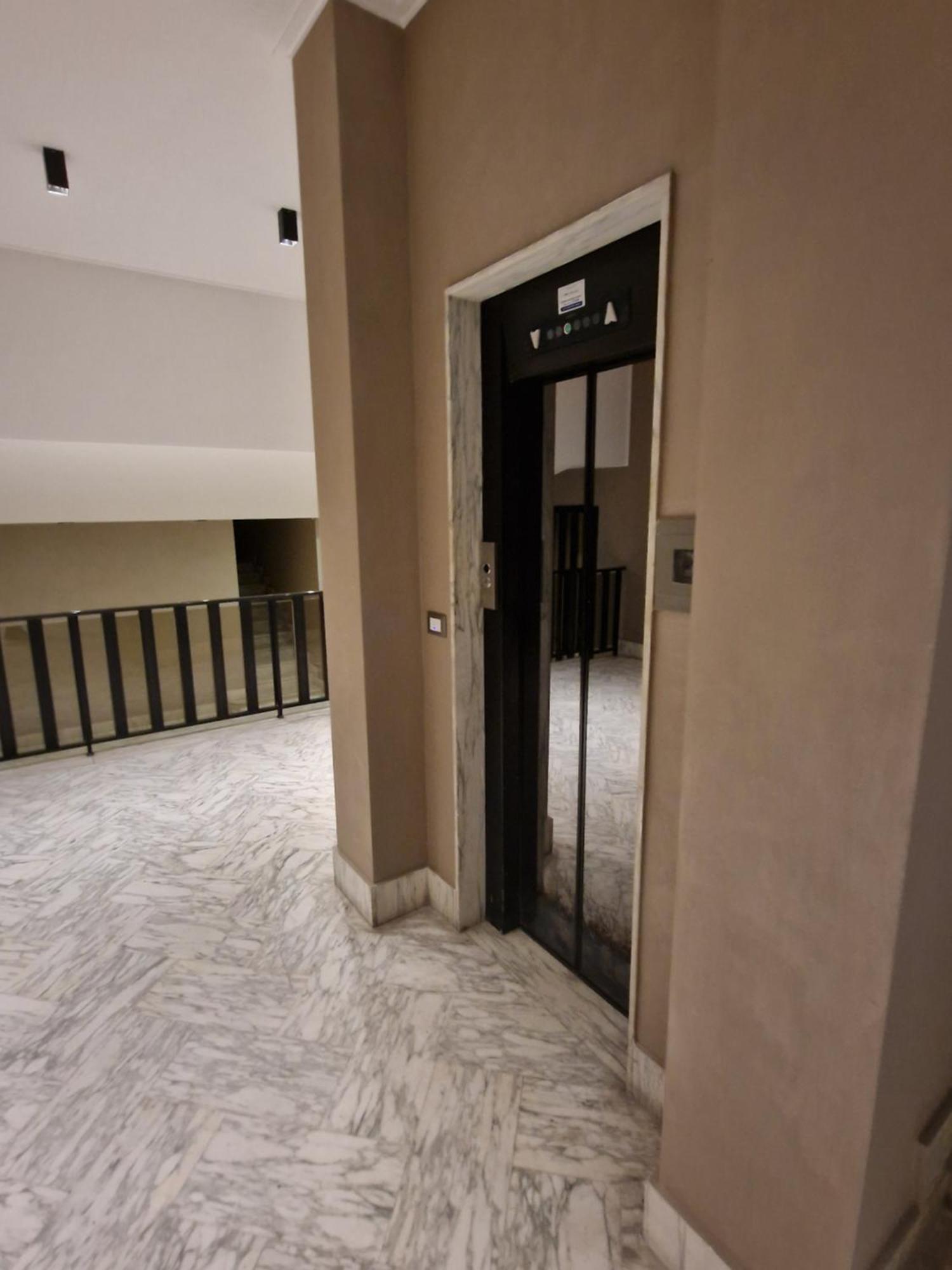 Sami Rooms - Teatro A 400 Mt - Ortigia A 1500 Mt - Syracuse Екстер'єр фото